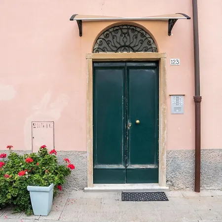 Lejlighed 007 - Casa Marina Fronte Mare Tra Borgo E